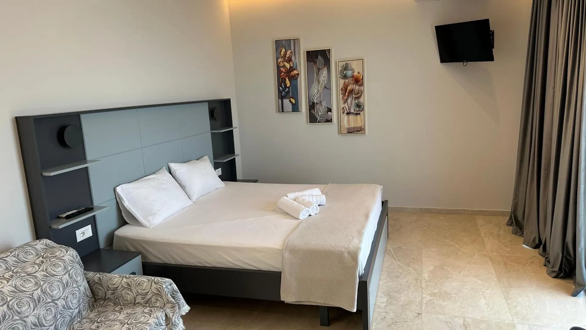Kalami Rooms Dhërmi 0*,  Albania