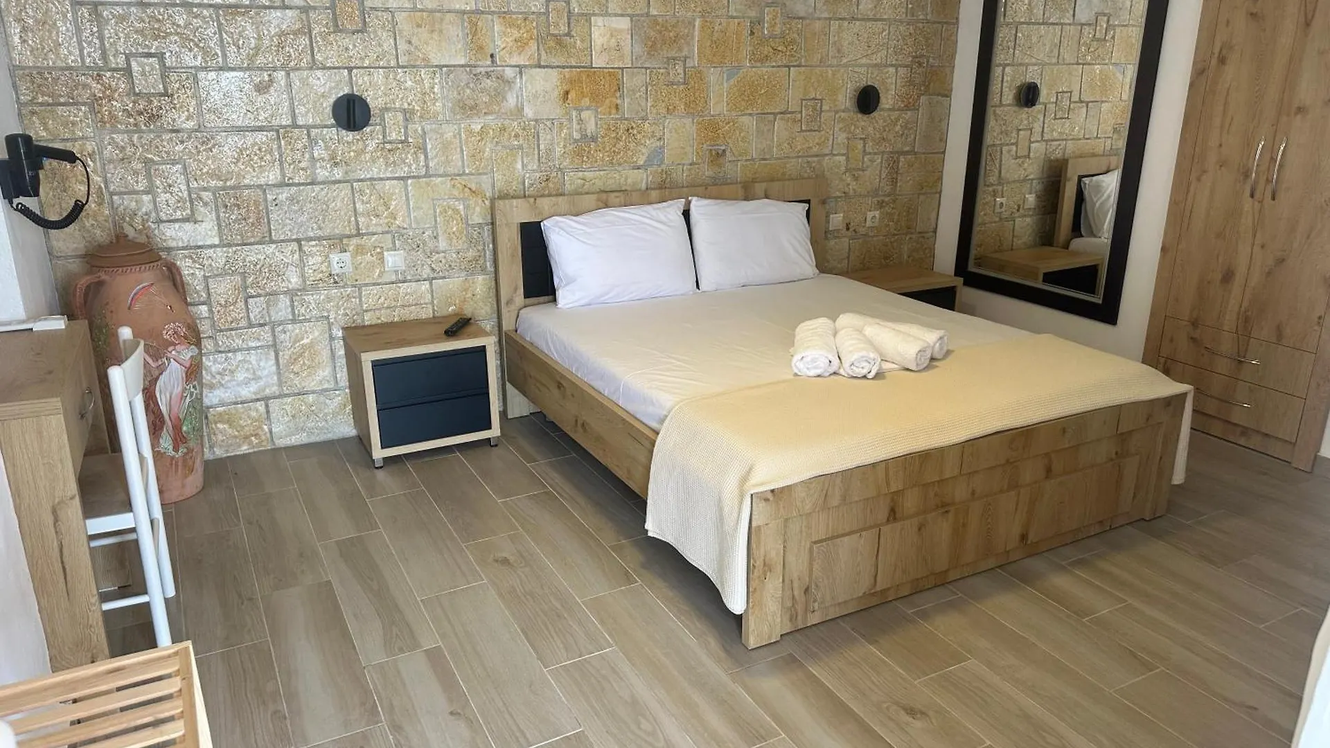 Kalami Rooms Dhërmi 0*,